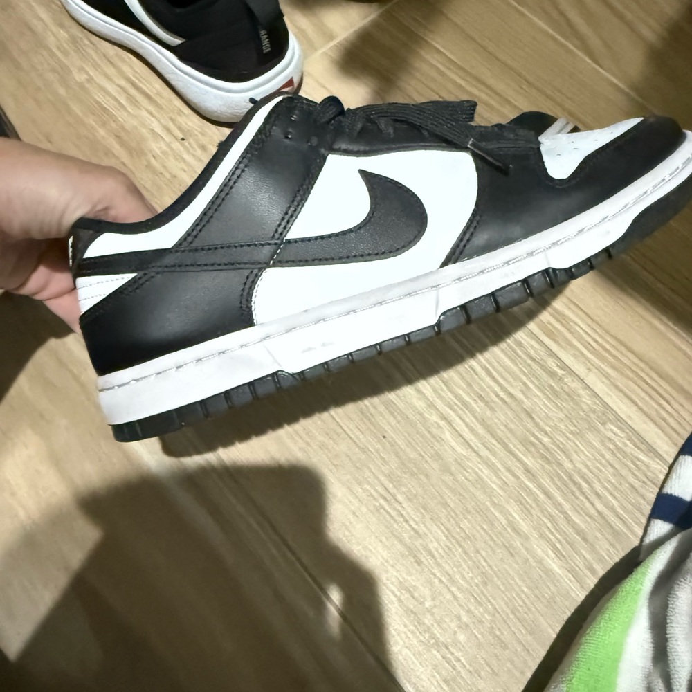 Nike Black and White Athletic Shoes Classic Design